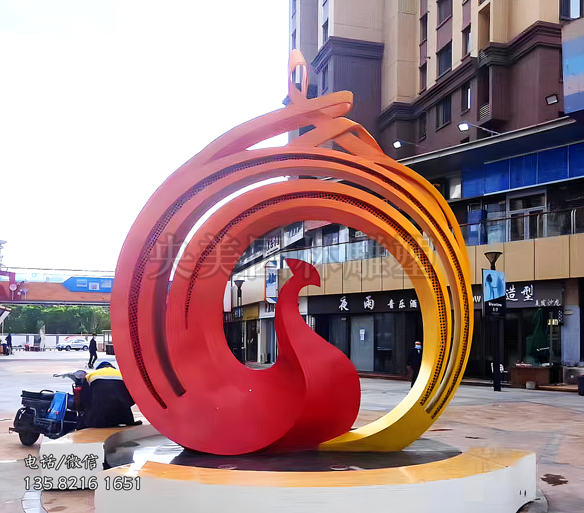 抽象不銹鋼孔雀雕塑