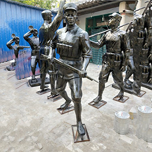 押送犯人 八路軍玻璃鋼仿銅戰士