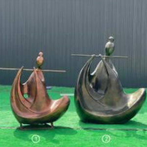 吹笛子的仿銅音樂(lè)人